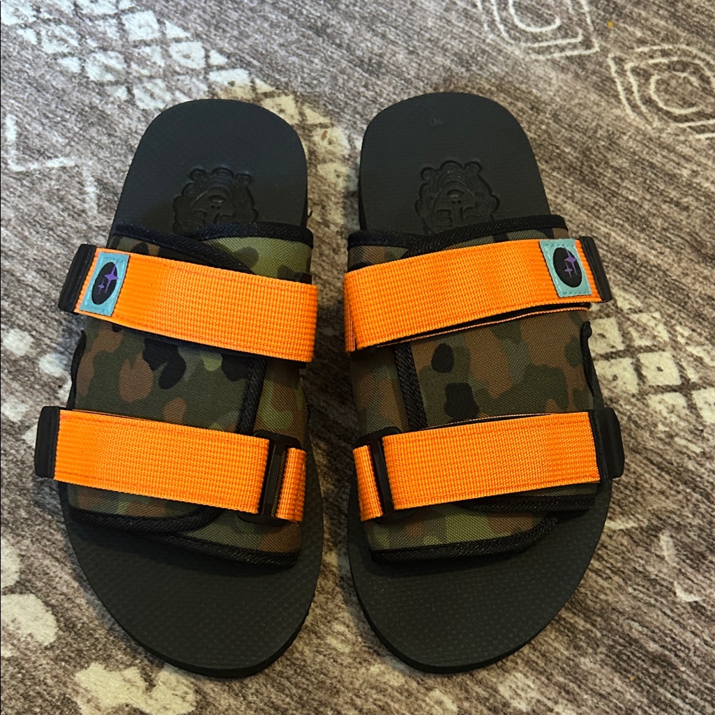 Wrmfzy Slide Sandals Camo Orange Wrmfzy Slide Sandals Camo Orange